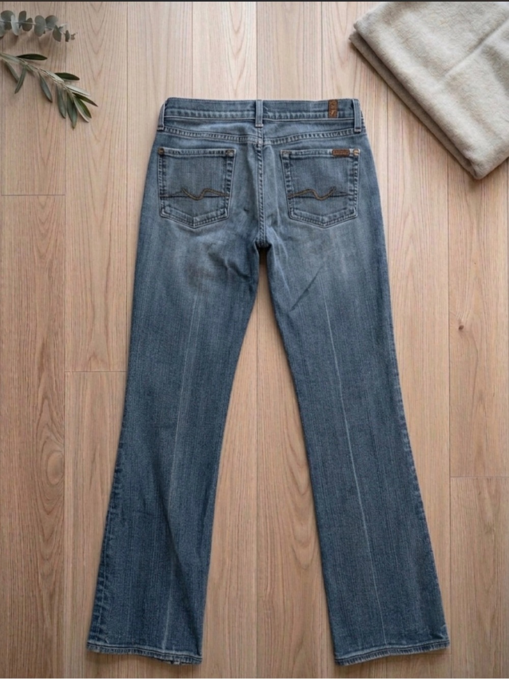 7 For All Mankind Women's Boot Cut Jeans in Faded Blue